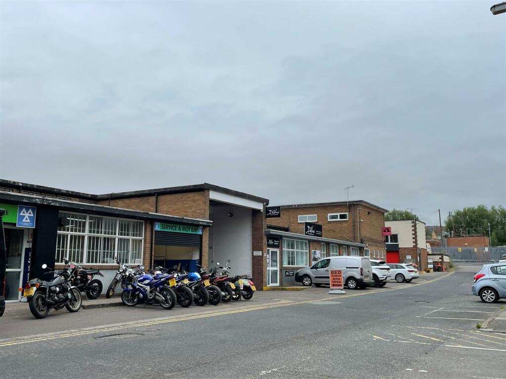 Commercial property for sale in 24 Windsor Road, Redditch, B97 6DJ, B97