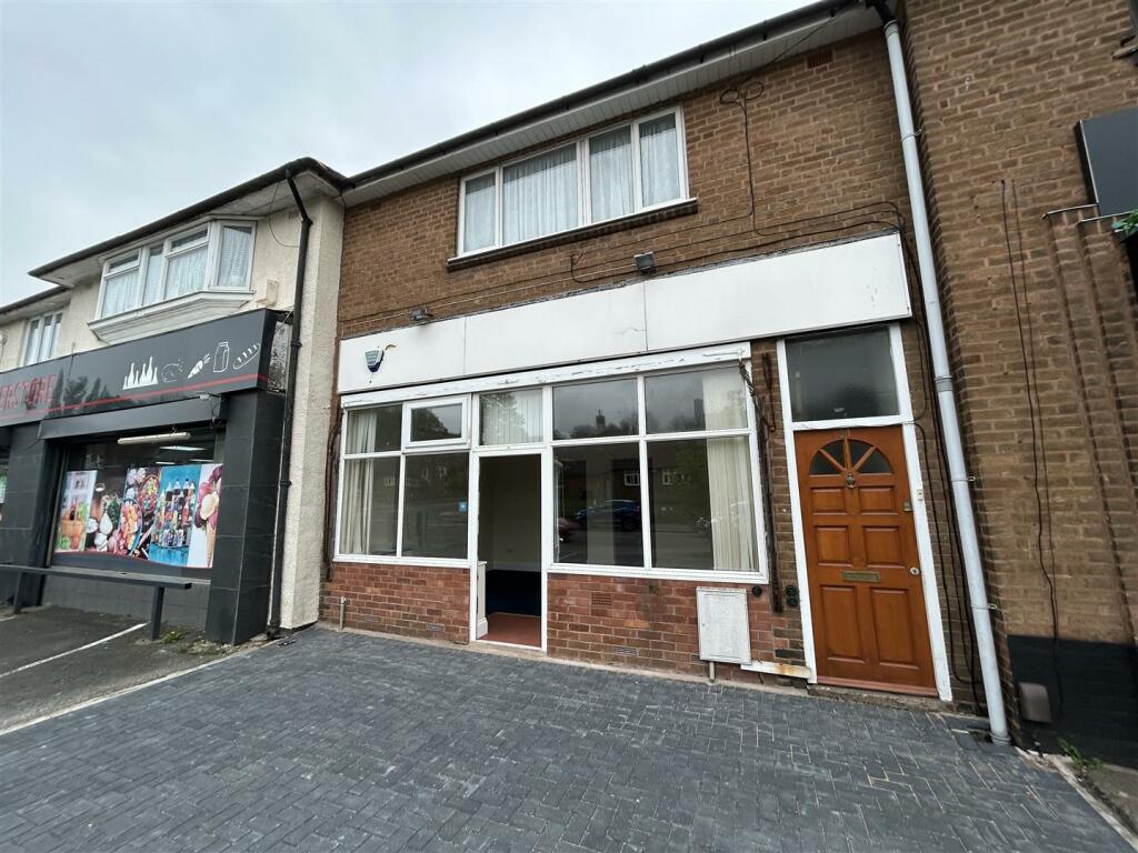 Shop to lease in 31 Edgewood Road, Rednal, Birmingham, B45