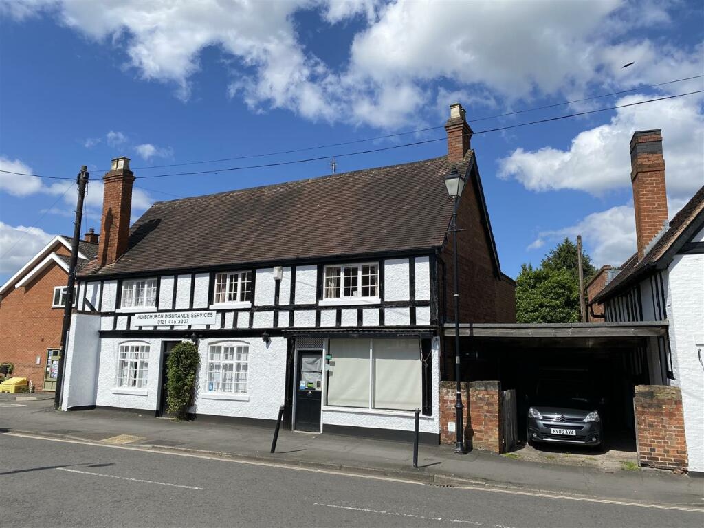 Commercial property for sale in 34 The Square, Alvechurch, B48 7LA, B48