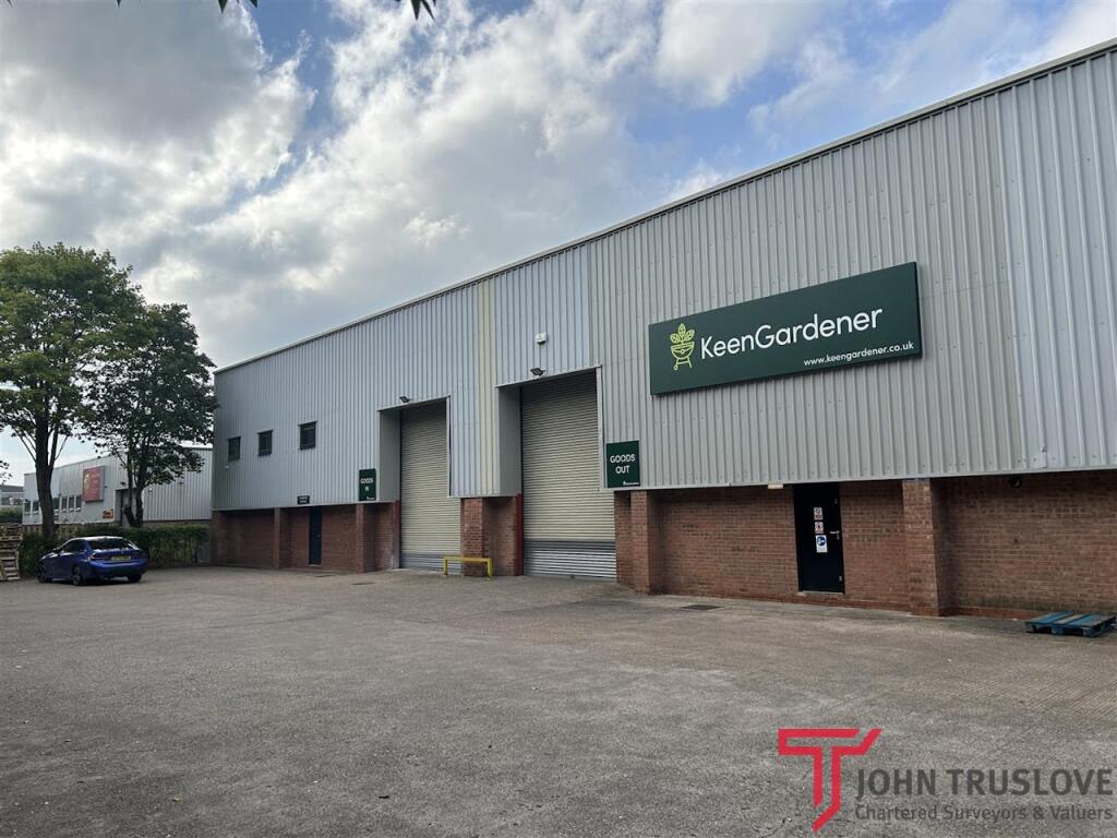 Additional property image - 58 Padgets Lane, Redditch, B98 0RD