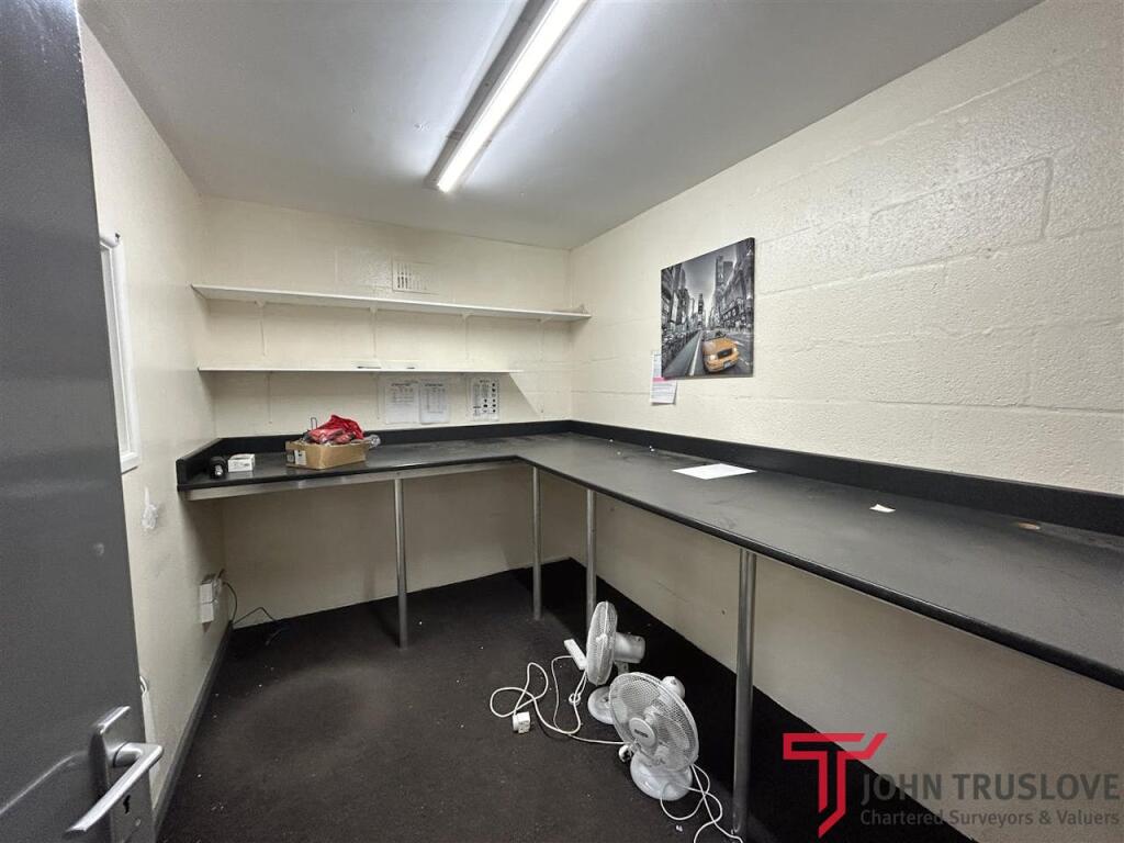 Additional property image - Unit 2 Clive Road, Redditch, B97 4BT