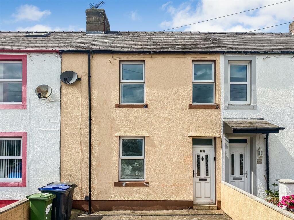 3 bedroom terraced house for sale in Croft Terrace, Aspatria, CA7