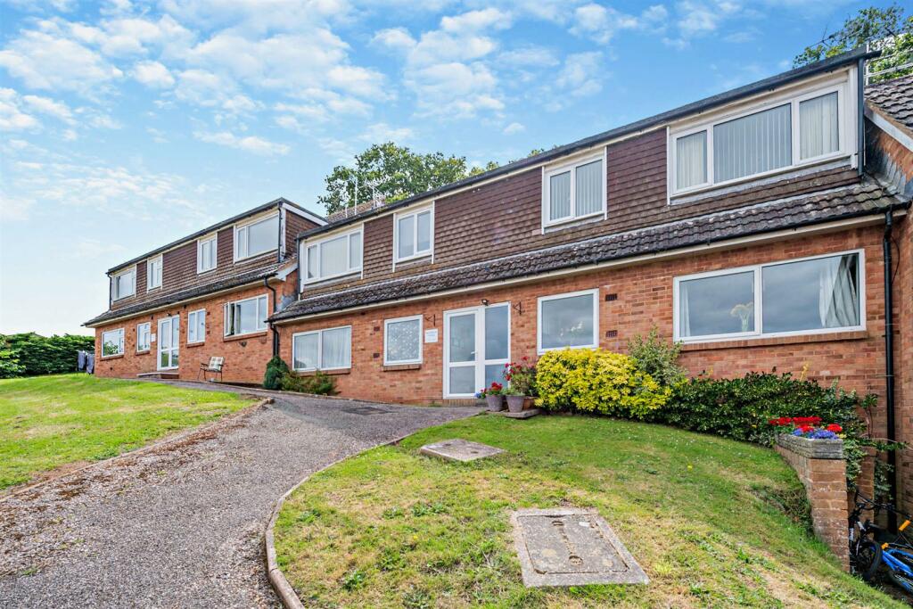 2 bedroom apartment for sale in Bradham Court, Exmouth, EX8