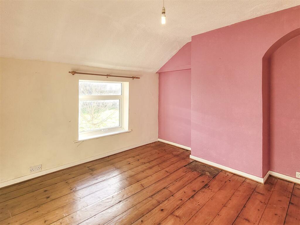 Additional property image - Gardners Row, Chester Road, Oakenholt