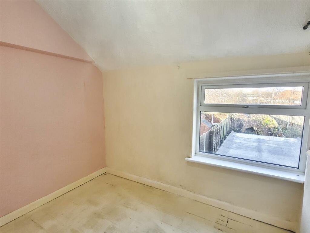 Additional property image - Gardners Row, Chester Road, Oakenholt
