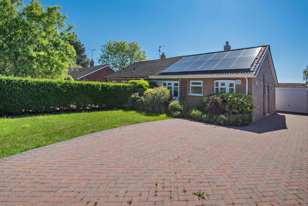 Main image of property: Sandygate Lane, Horbling