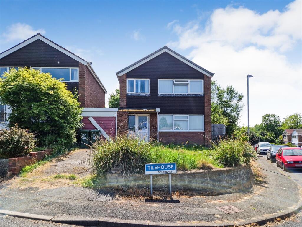 Main image of property: Poplar Road, Redditch