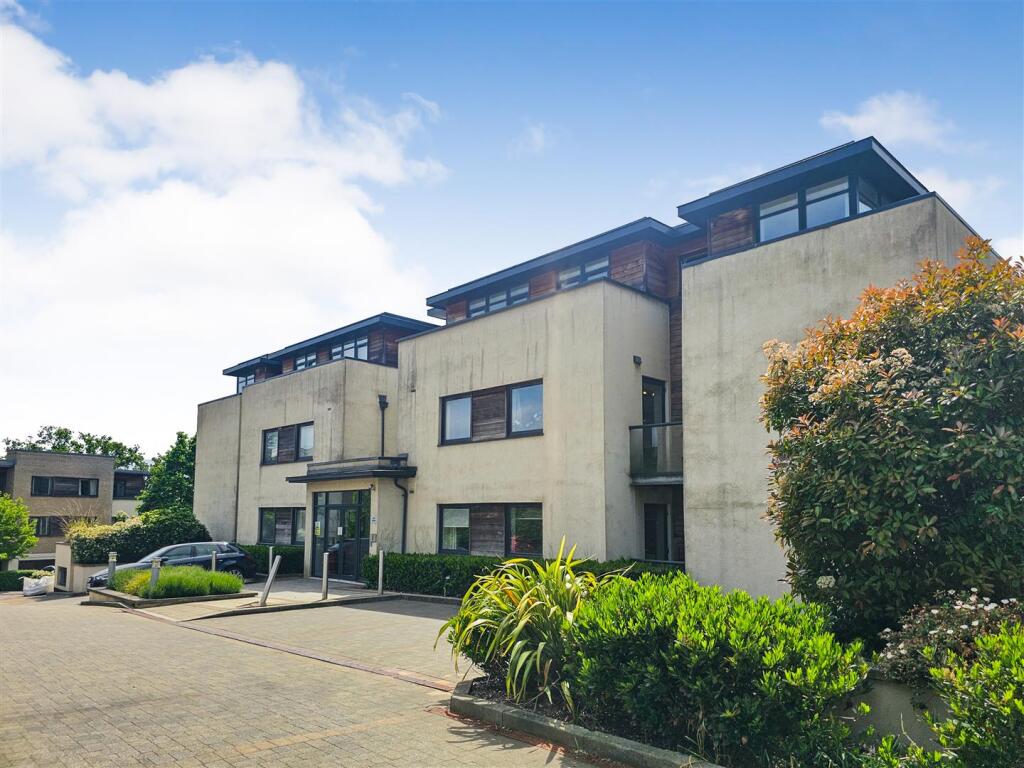 Main image of property: Peacock Close, London