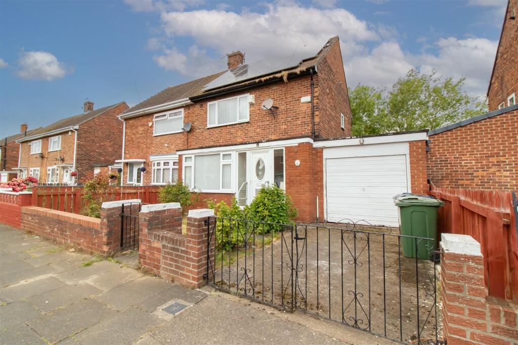 2 bedroom semi-detached house