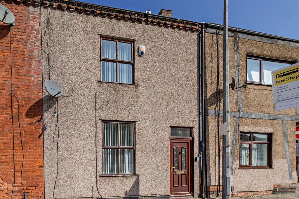 Main image of property: Twist Lane, Leigh