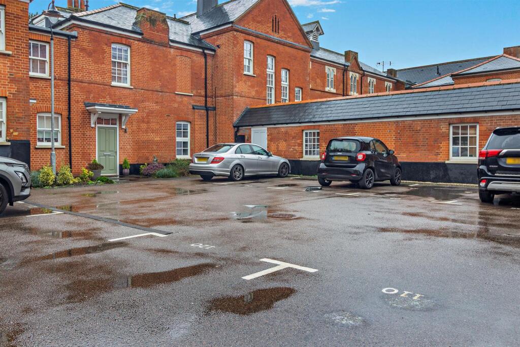 Main image of property: Mary Munnion Quarter, Chelmsford