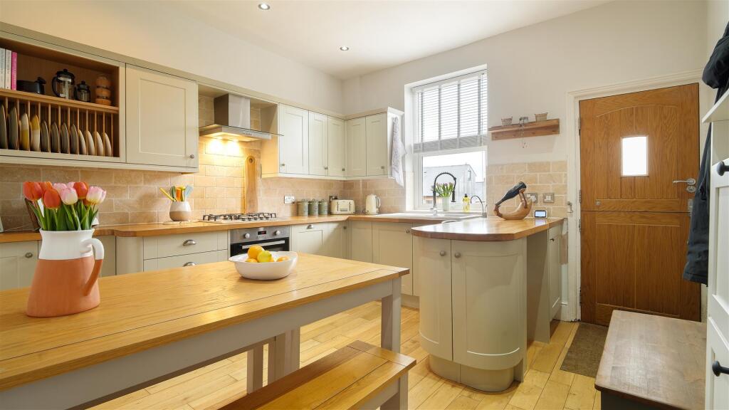 Main image of property: Cross Lane, Crookes