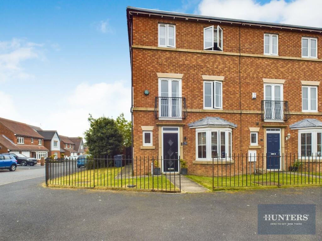 4 bedroom house for sale in Aylesford Mews Greystoke Sunderland, SR2