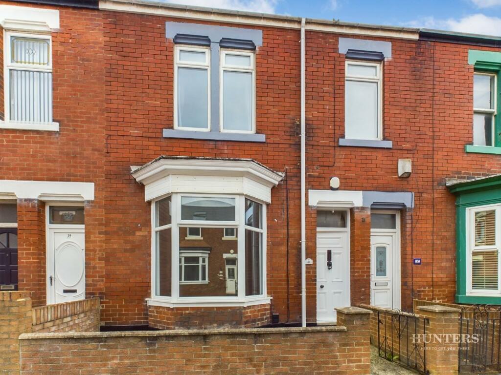 3 bedroom flat for sale in Bede Street, Roker, Sunderland, SR6