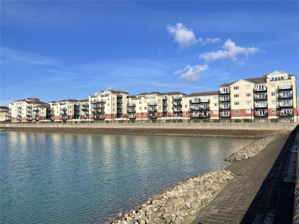 Main image of property: Macquarie Quay, BN23