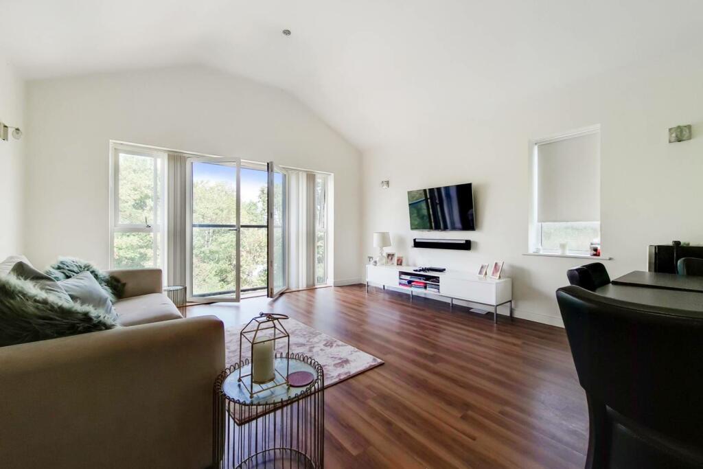 Additional property image - Widmore Road, Bromley, BR1