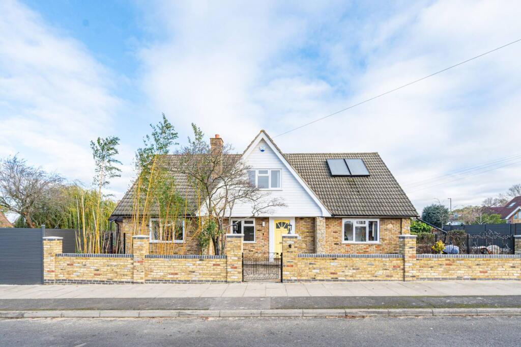 Main image of property: Hayes Way, Beckenham, BR3