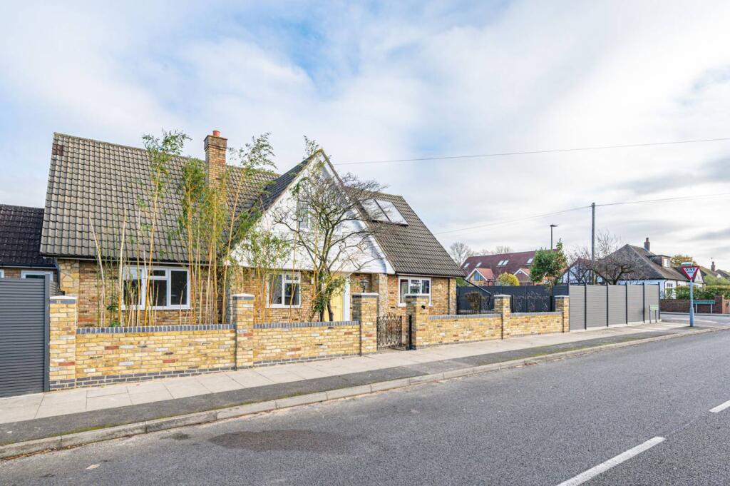 Main image of property: Hayes Way, Beckenham, BR3