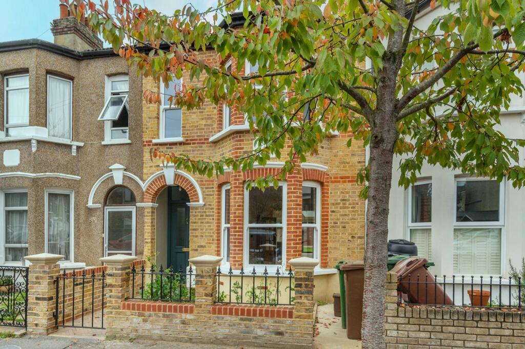Main image of property: Brooke Road, Walthamstow, London, E17