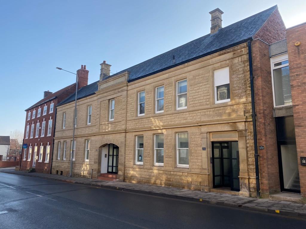 Studio flat for rent in The Court House, Potter Street, Worksop