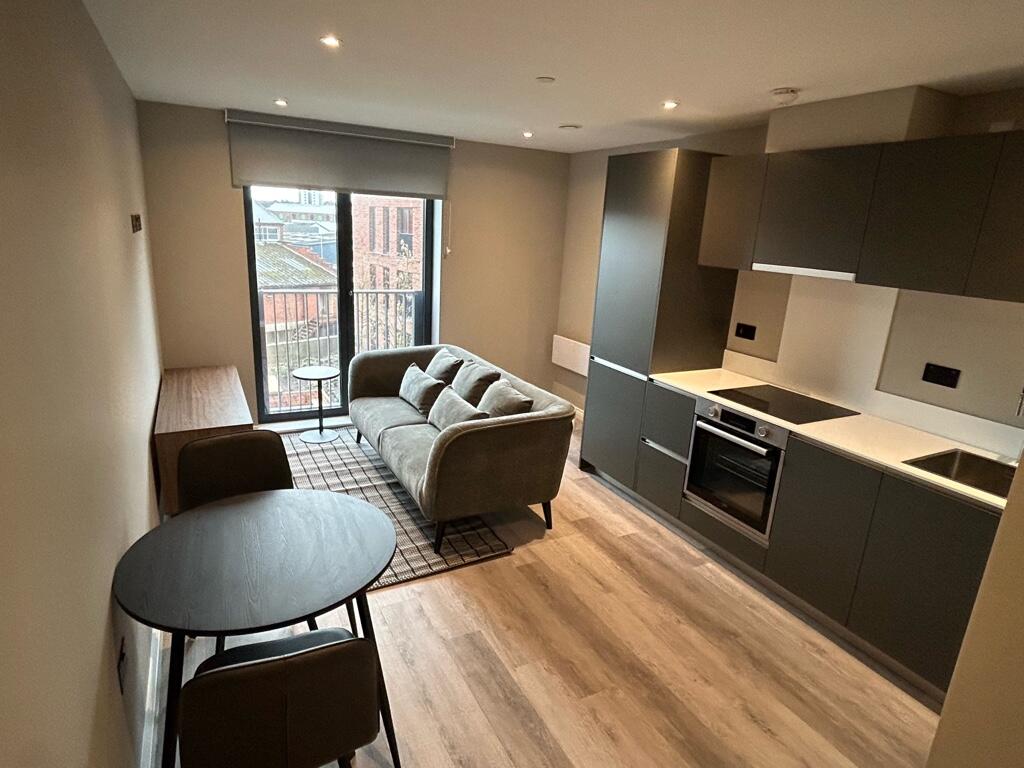 1 bedroom apartment for rent in Springwell Road, Leeds, West Yorkshire, LS12