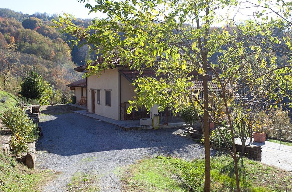 4 bedroom detached villa for sale in Piedmont, Cuneo, Cortemilia, Italy
