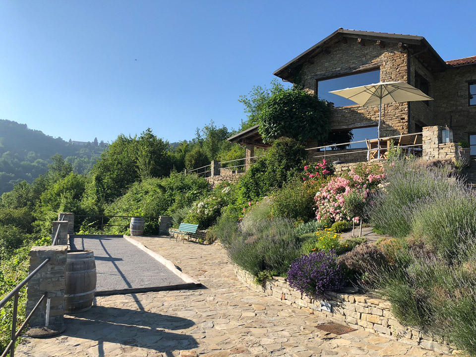 3 bedroom country house for sale in Mombarcaro, Piedmont, Italy