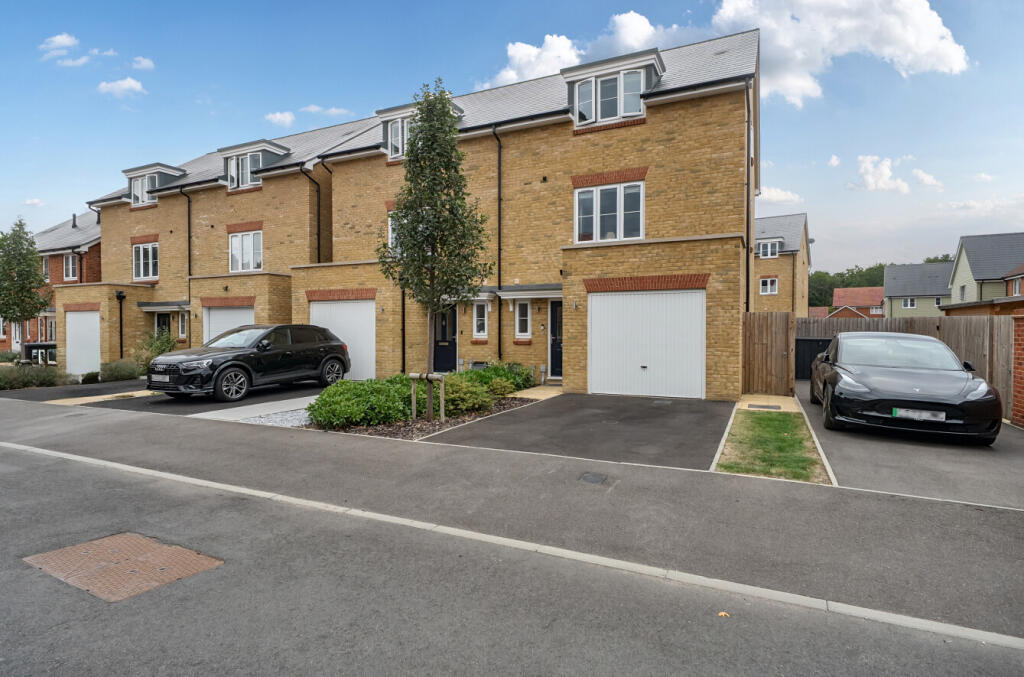 Main image of property: Colyer Way, Ash, Aldershot, Surrey, GU12