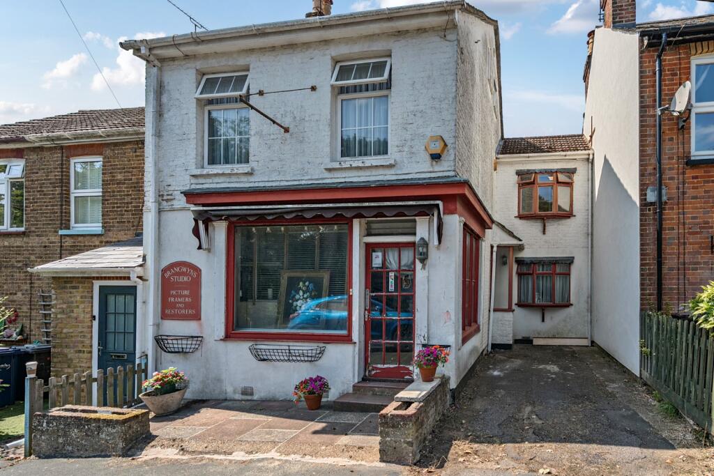 Main image of property: Upper Weybourne Lane, Farnham, Surrey, GU9