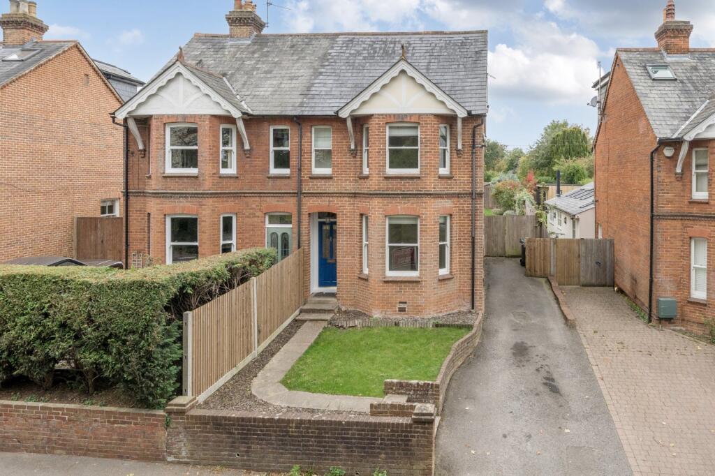 Main image of property: Firgrove Hill, Farnham, Surrey, GU9