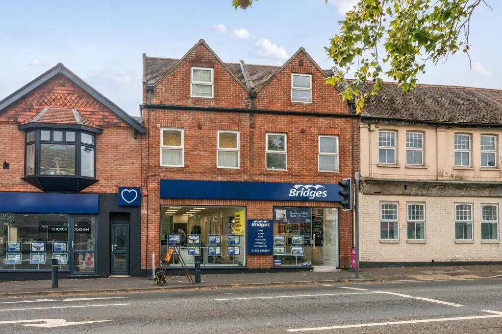 Main image of property: Reading Road South, Fleet, Hampshire, GU52
