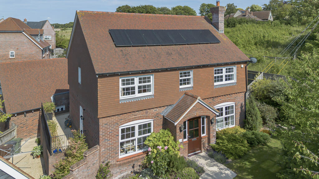 Main image of property: Chain Hill, Wantage, OX12