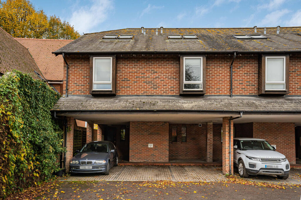 Main image of property: Portway Mews, Wantage, OX12