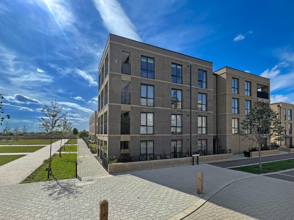 2 bedroom apartment for sale in Osprey Drive, Trumpington, CB2