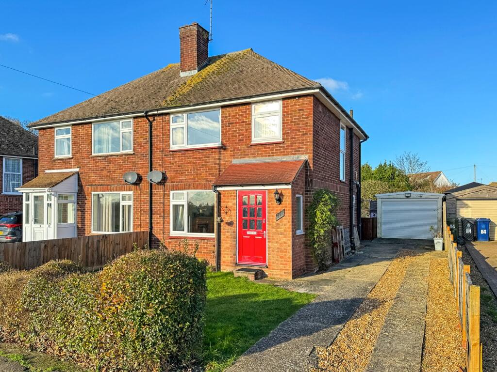 3 bedroom semidetached house for sale in New Road, Sawston, CB22