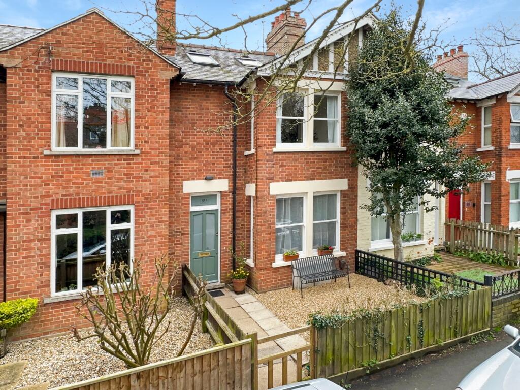 4 bedroom terraced house for sale in Grantchester Meadows, Cambridge, CB3