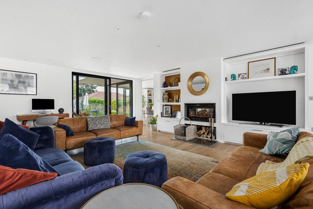Additional property image - Station Road (west), Whittlesford