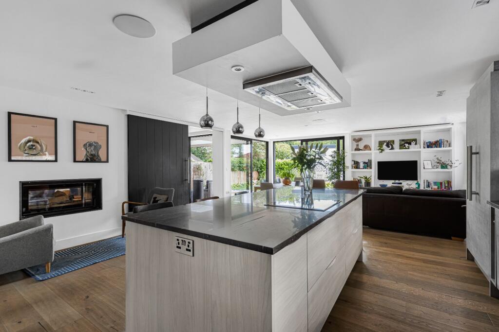 Additional property image - Station Road (west), Whittlesford