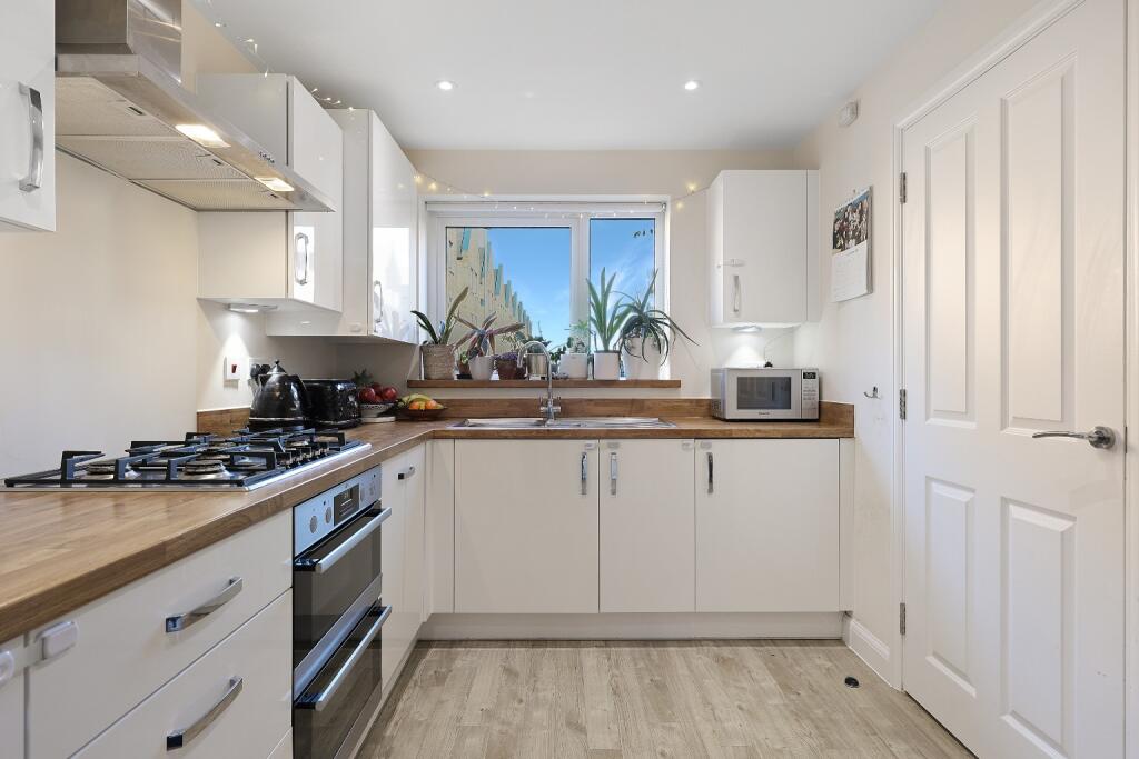Additional property image - Plymouth Close, Cambridge