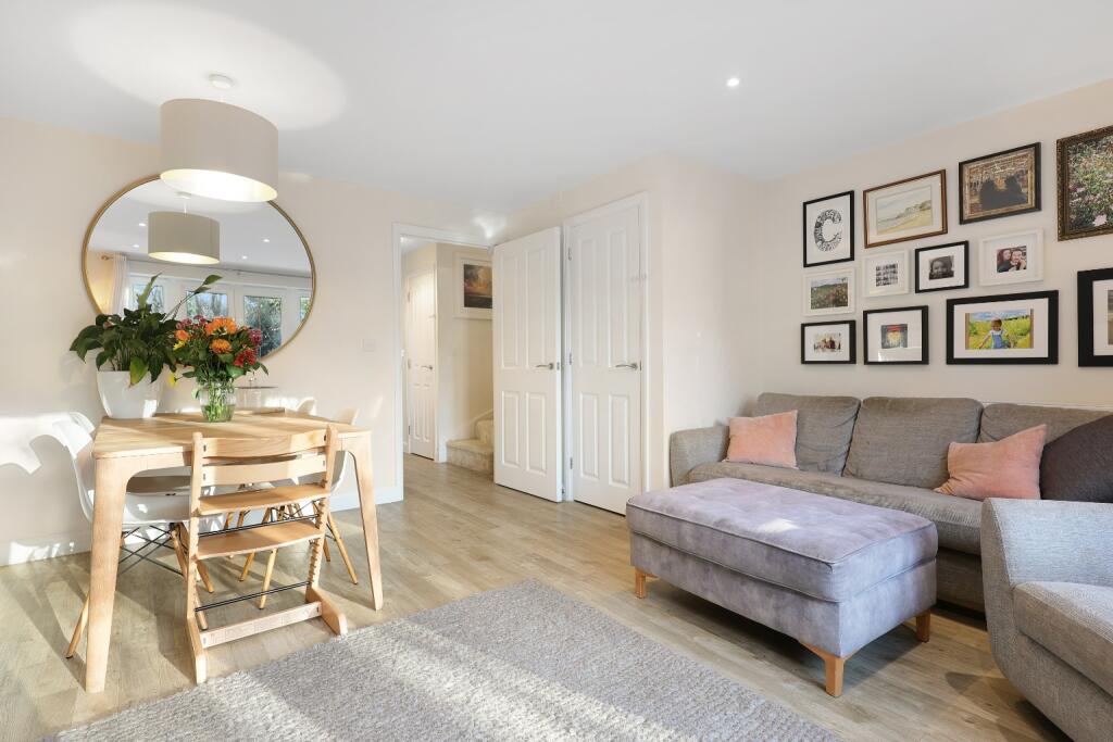 Additional property image - Plymouth Close, Cambridge
