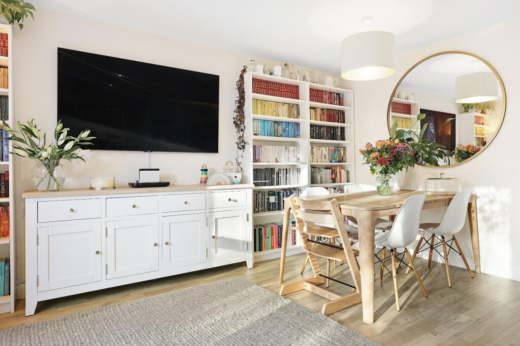 Additional property image - Plymouth Close, Cambridge