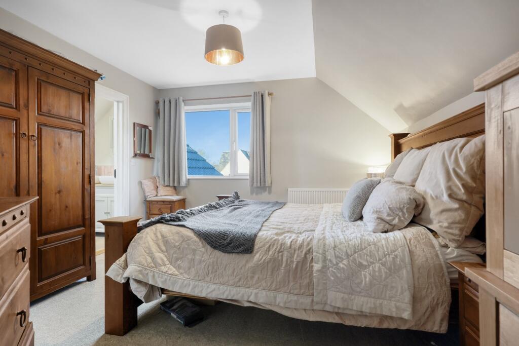 Additional property image - The Lanes, Over