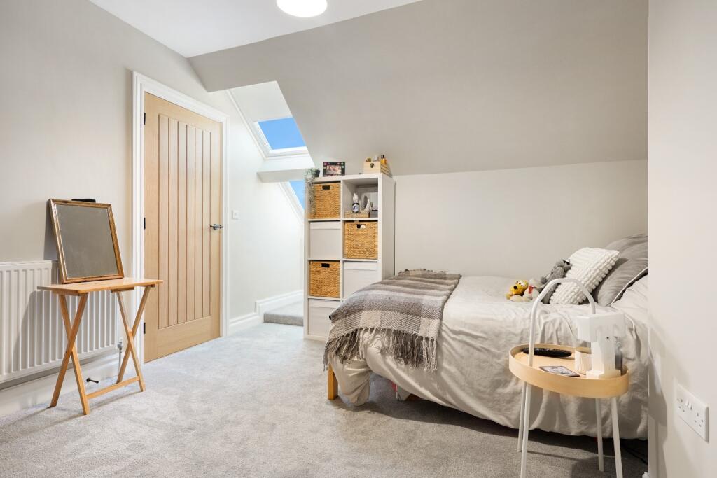 Additional property image - The Lanes, Over