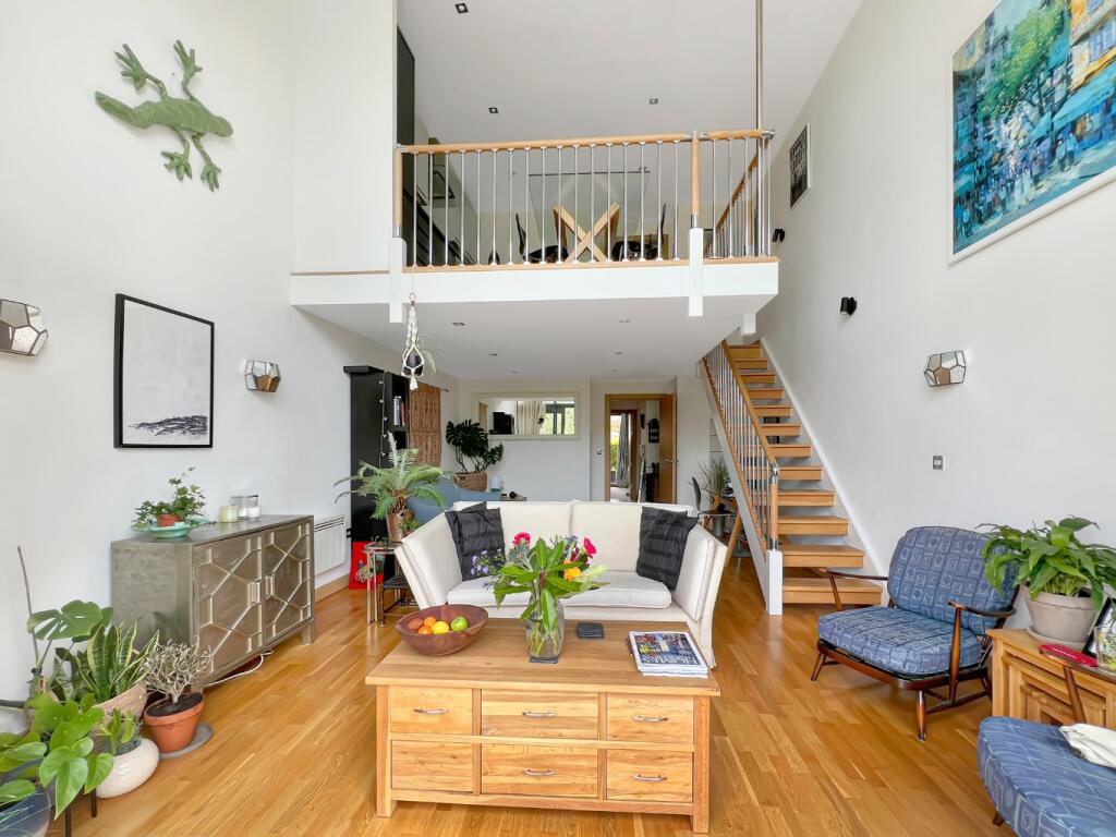 Additional property image - Water View, Riverside, Cambridge