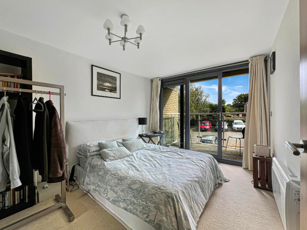 Additional property image - Water View, Riverside, Cambridge