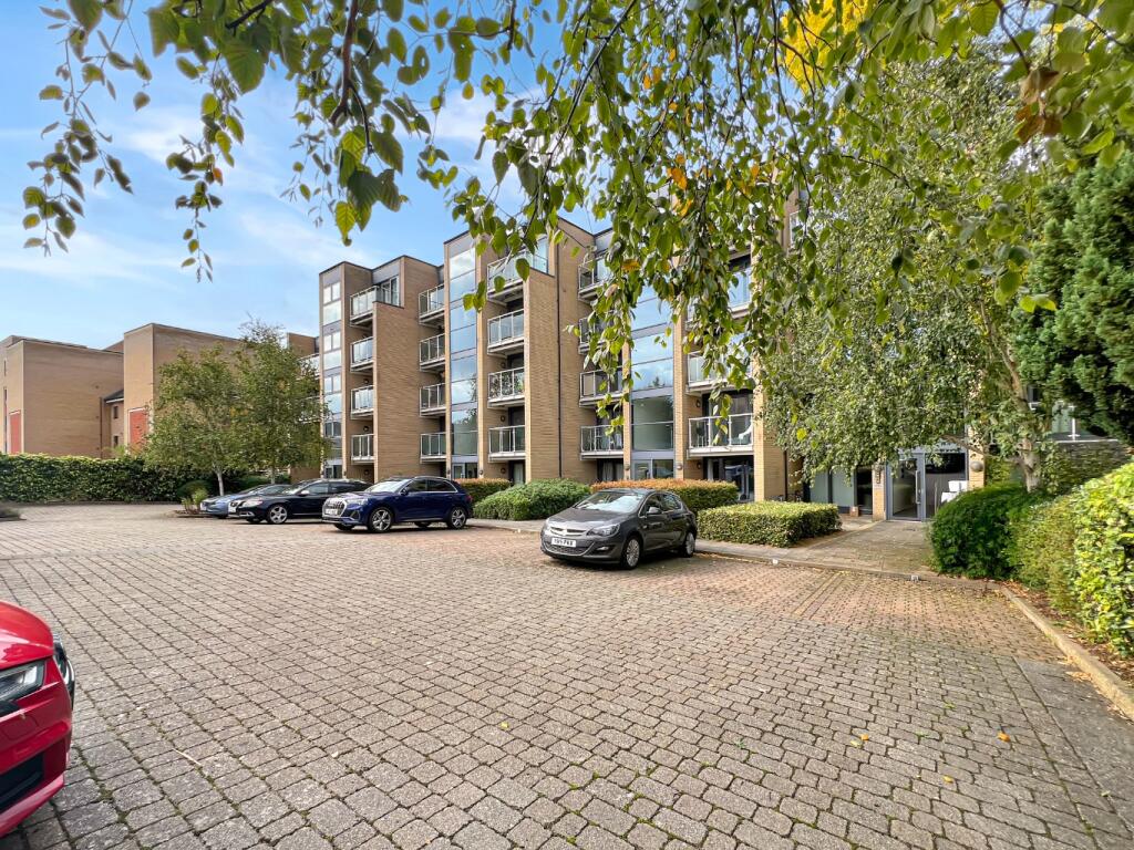Additional property image - Water View, Riverside, Cambridge