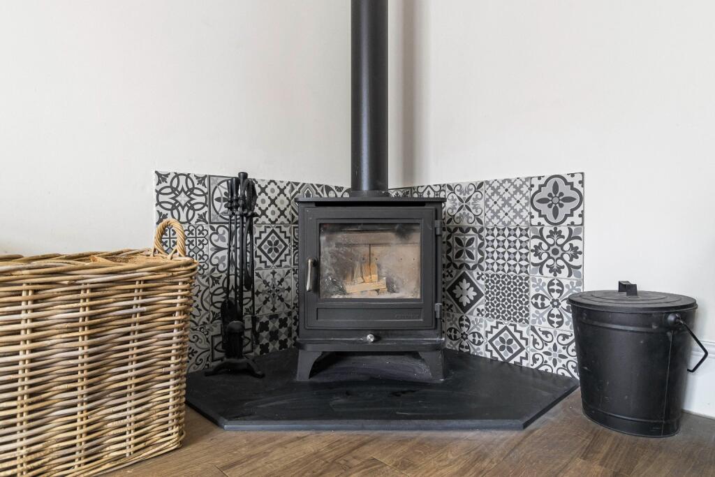 Additional property image - Harvey Lane, Hauxton