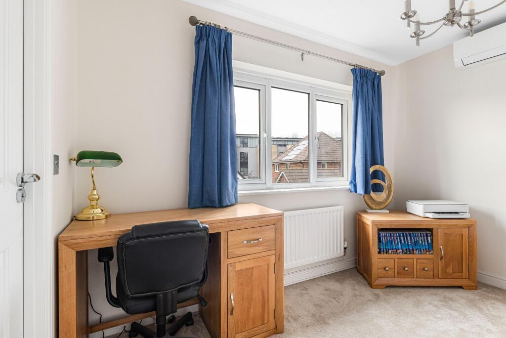 Additional property image - Harvey Lane, Hauxton