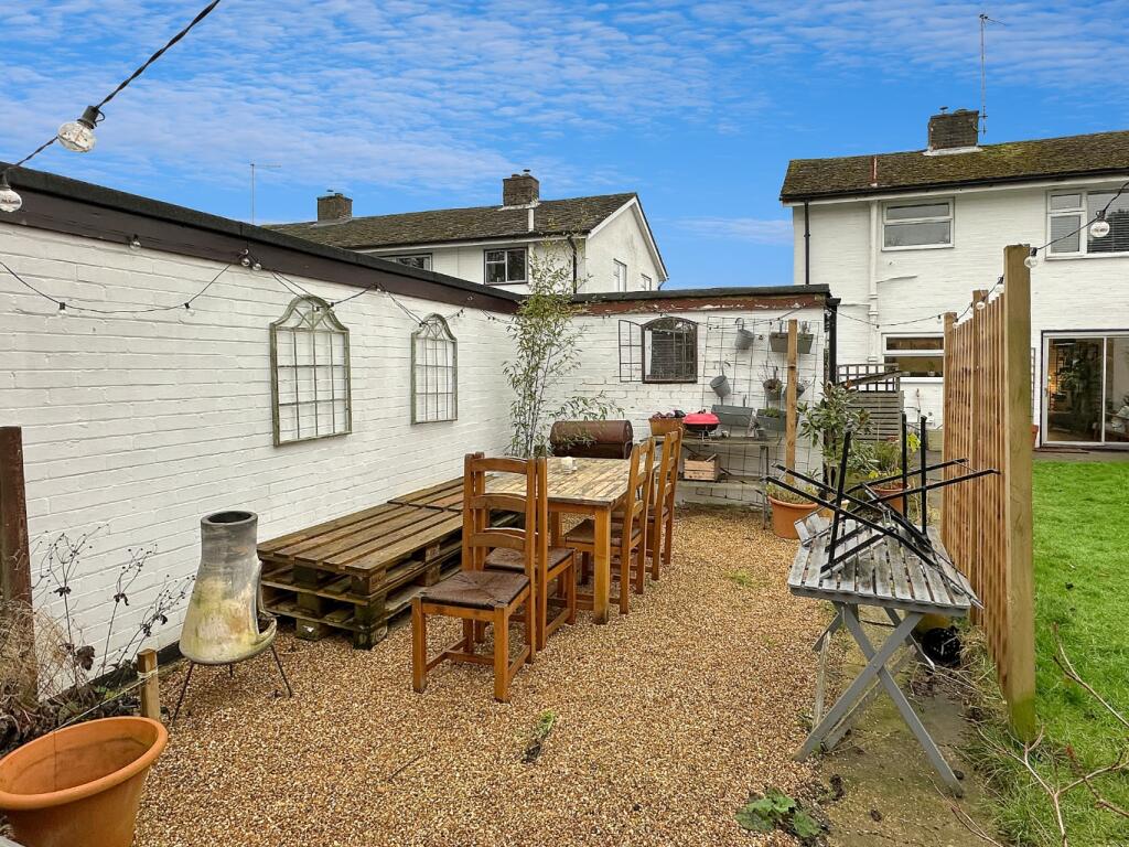 Additional property image - Kings Grove, Barton