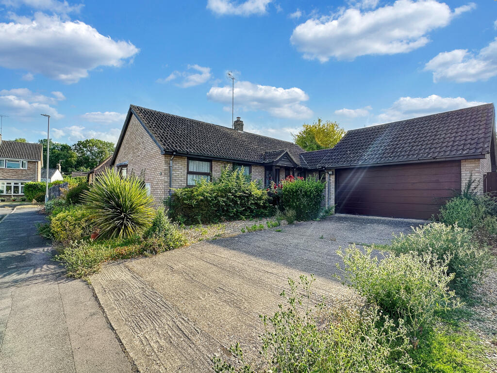 Main image of property: The Hemlocks, Haslingfield